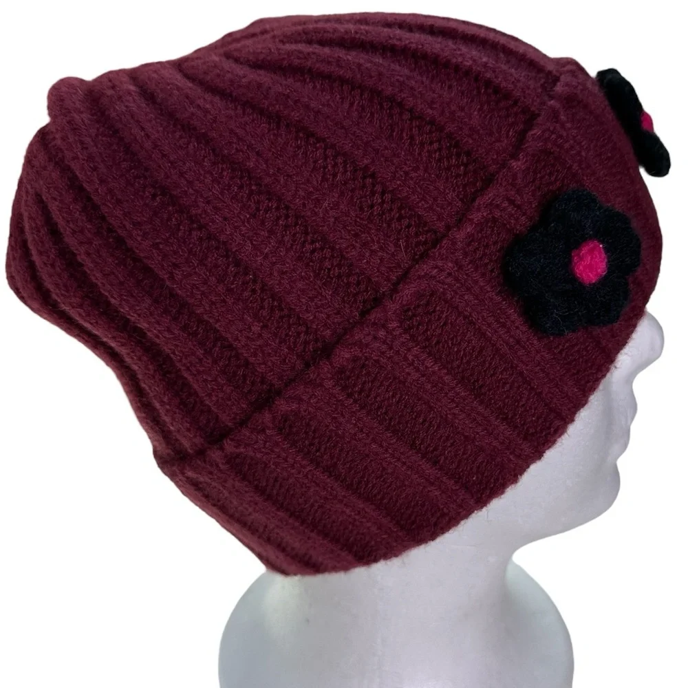 Steve Madden Rib Knit Tori Beanie Flower Detail Cuff Brand New!